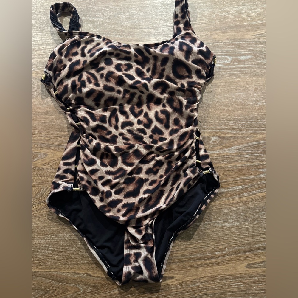 Carmen Marc Valvo Leopard Print Swimwear